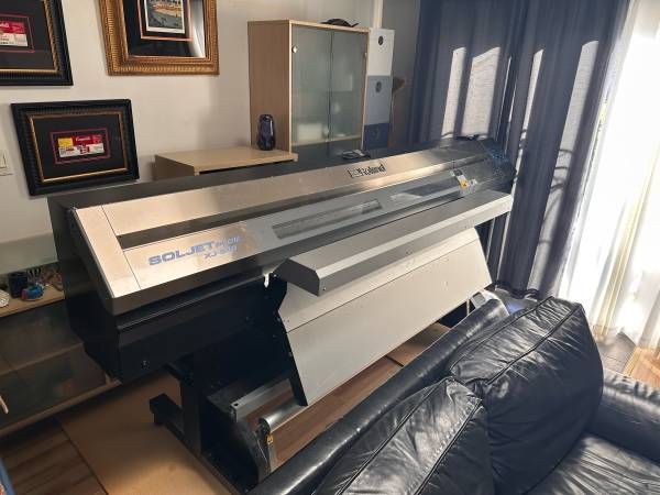 Roland SolJet proIII XR-540 Large format printer 1
