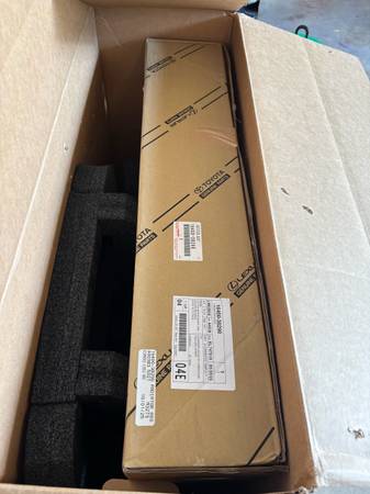 2010 - 2023 Lexus GX460 Radiator 1