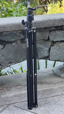 WESTCOTT Light Stand (8') - LN 1