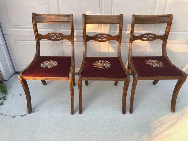 3 Antique Dining Chairs with Needlepoint Seats 1