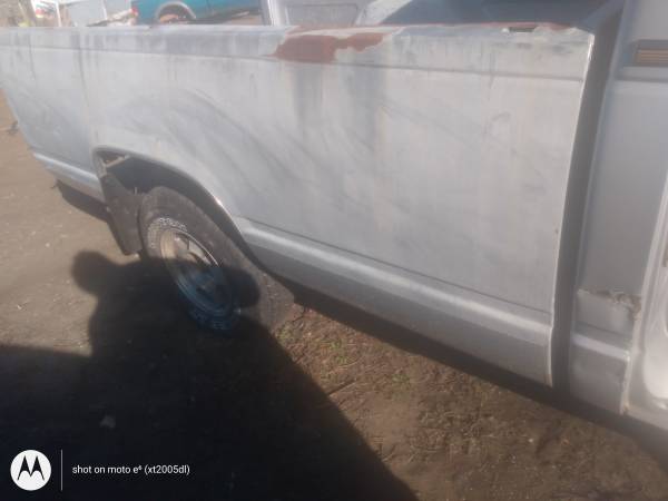 88-98. 8 feet box bed GMC chevy 1