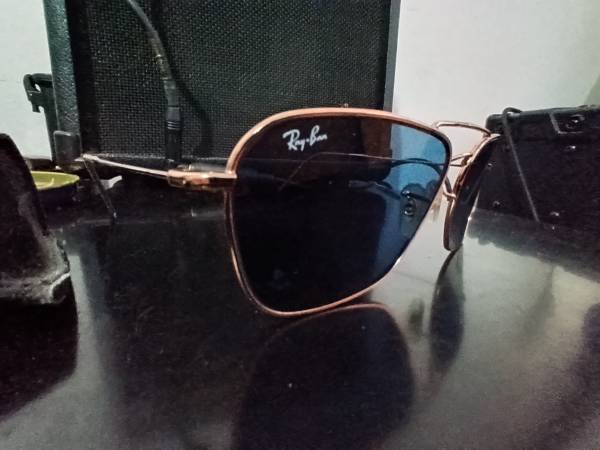 Ray-Ban Caravan reverse lens/sq/lt. Blue 1