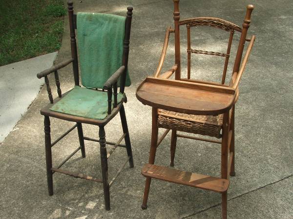 ***  ANTIQUE HIGH CHAIR *** 1