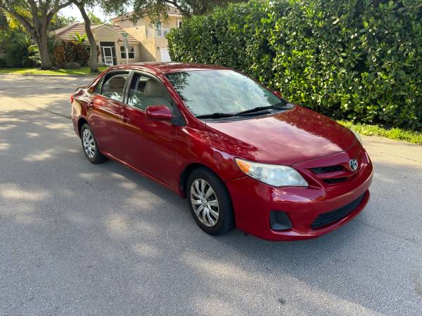 2012 Toyota Corolla Le !!! Clean Title !!! Private seller !!!! - $7,995 (Margate)63485721142915122