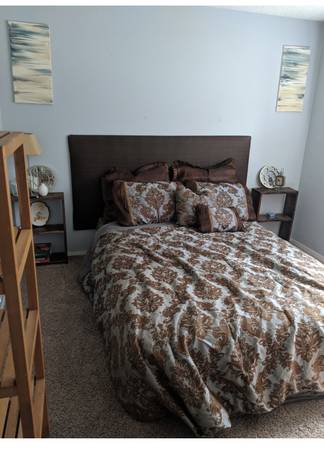 $850 / 3br - Room for Rent in a Peaceful Professional Home (Alabama Hill/Crestline Drive)635095865644811220
