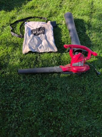Toro blower mulcher 1