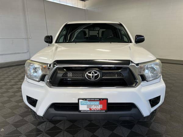 Camioneta Toyota Tacoma 4x4 4WD SR5 de doble cabina 2015 - $25,750 (Advantage Auto Direct)63623420724353122
