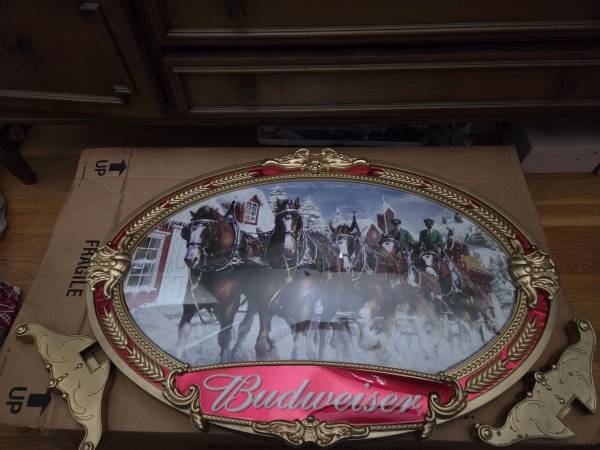 2000 Bud Oval Sign 1