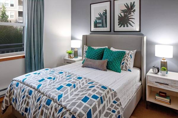 $1,486 / 1br - 778ft2 - Forest views & amazing amenities, call today for great rates! (10600 SW Taylor St, Portland, OR)63831536754945122