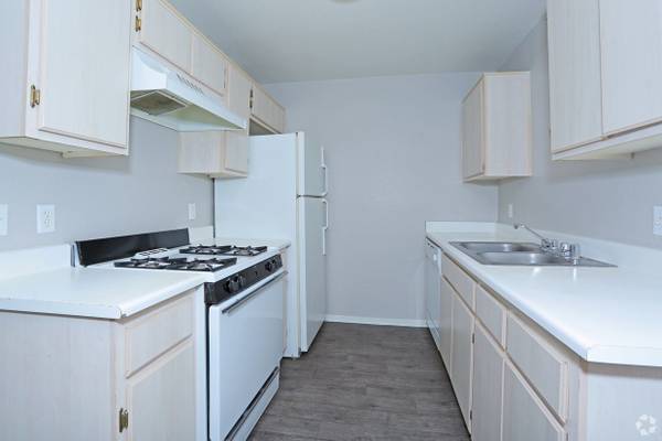 $1,247 / 2br - 768ft2 - Great Affordable Housing Community! 2 Bd, 1 Ba. Grab a spot with us (Henderson)63859497840897120