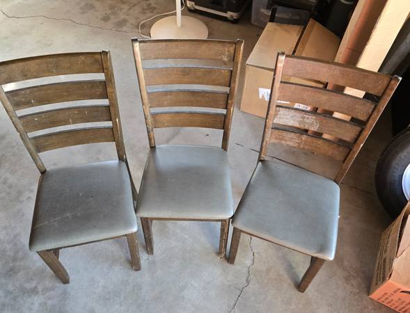 Solid wood chairs 1