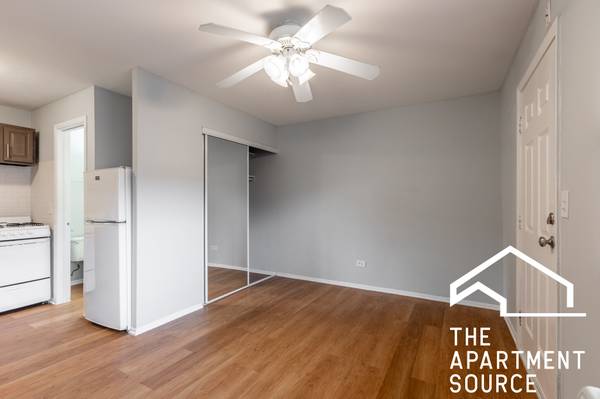 $1,395 / 1br - Charming 1-Bedroom in Uptown! Heat band gas included! Laundry on site (Uptown)64041643983747124