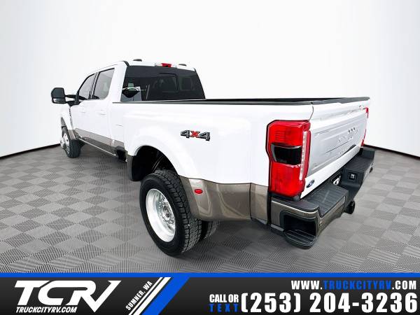 2023 Ford F-450 Super Duty - Photo 5