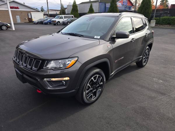 2021 Jeep Compass Trailhawk 1