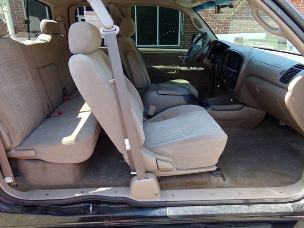 2003 TOYOTA TUNDRA SR5 4X4 ACCESS CAB STEPSIDE FOUR WHEEL DRIVE - $6,900 (locust grove)63620223709825123