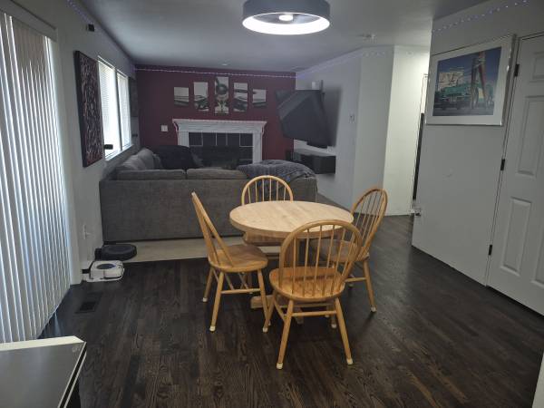 $700 / 1br - 100ft2 - Room For Rent (South Lake Stevens)63944823436034124