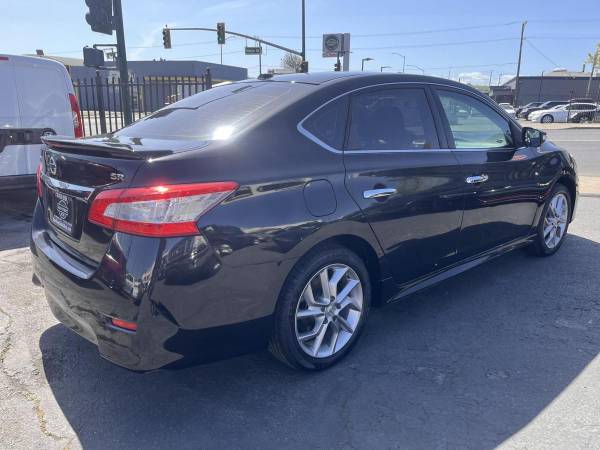 2015 Nissan Sentra SR Sedán 4D - $8,995 (+ Main Street Auto)63469886270723122