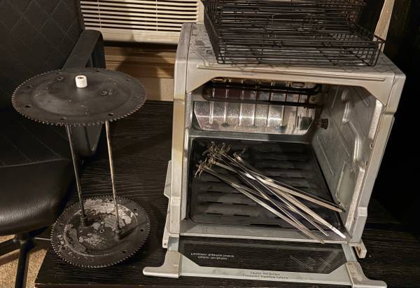 Set it and Forget it Rotisserie with kabob skewers and two baskets 1
