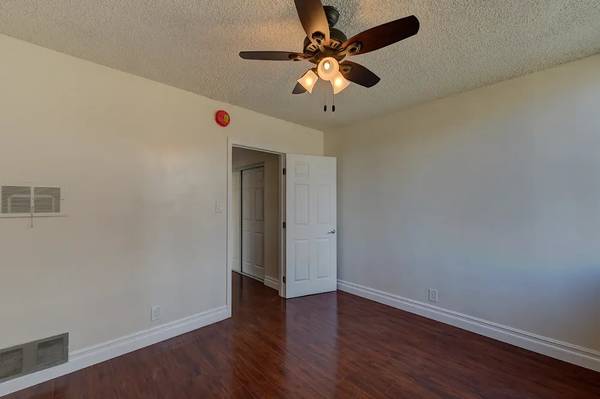$2,750 / 3br - 1000ft2 - **^^Hogar amplio de 3 habitaciones/2.5 baños con mejoras modernas en un barrio tranquilo*** (Santa Rosa)63658112136833122