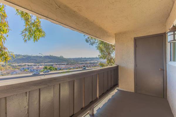 $1,880 / 1br - 664ft2 - in Oceanside CA, Dishwasher, 1/BD (3760 North Way, Oceanside, CA)64037218060033123