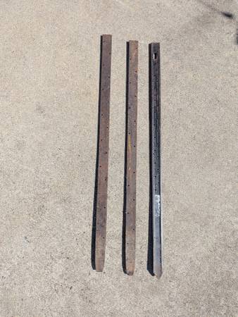 3 heavy duty steel Metal Stakes 3 foot 3' garden tool construction car 1