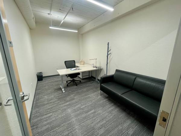 🔒 Fully Private Office — Move-In Ready — Save 35% This Month! 💸 1