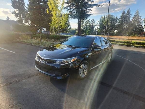 2018 KIA OPTIMA HYBRID PREMIUM - $9,999 (PORTLAND)63435517908995121