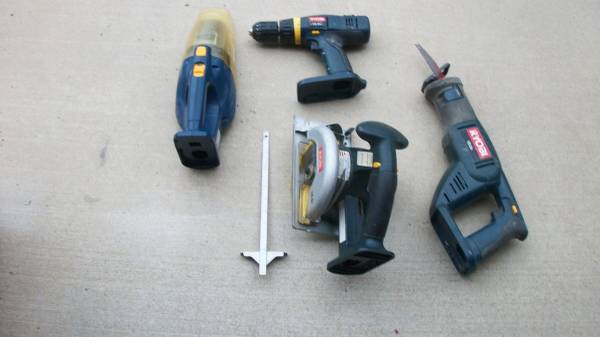 RYBI 4 TOOL SET WITH HARD CASE 1
