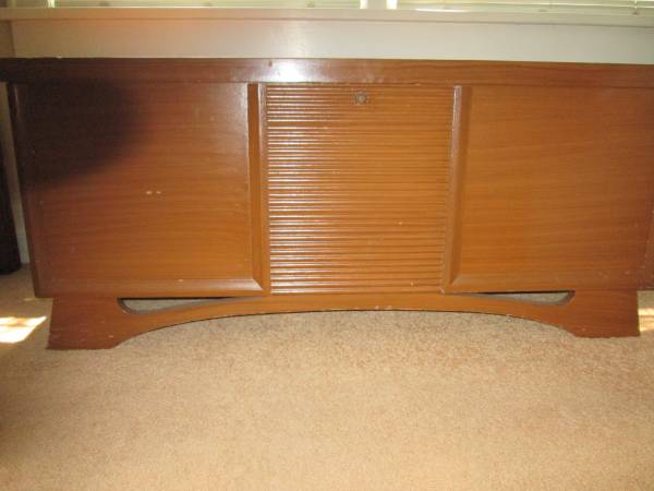 Cedar Storage Chest 1