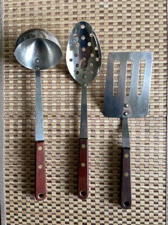 Robinson Knife Co. kitchen utensil set 1