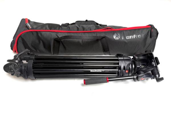 Manfrotto 546B Tripod with 504HD Fluid Head 1