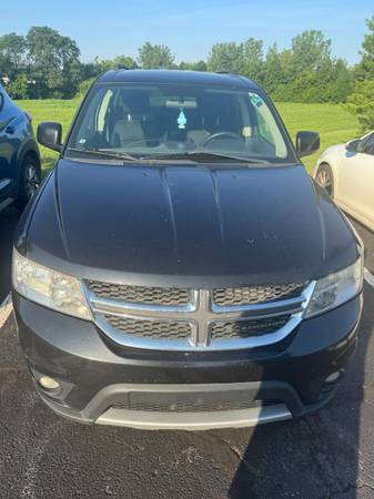 2011 Dodge Journey Mainstreet AWD - $1,750 (Grove City/Columbus)63478011434371122