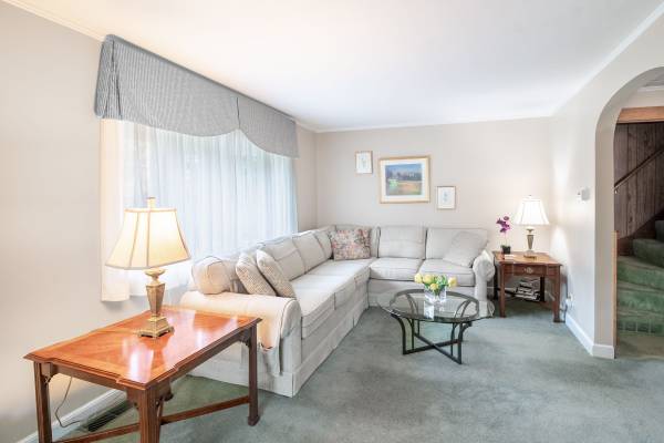 $3,500 / 2br - 1265ft2 - House for rent Beverly beach area (Beverly)63996544558723124