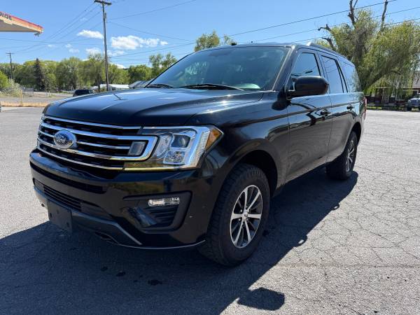 2018 Ford Expedition XLT - Loaded!  Easy Financing!  One Owner!! 1