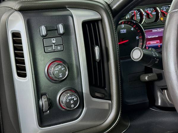 2015 GMC Sierra 1500 4x4 - Photo 11
