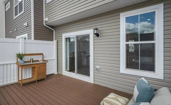 $398,390 / 3br - 1842ft2 - 10815 COSMIC PL (White Plains)63611885143299124