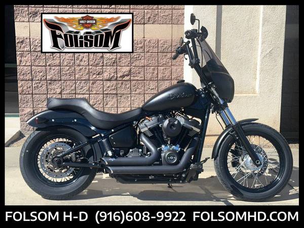 2018 Harley-Davidson Softail FXBB - Street Bob SKU:C30990 V