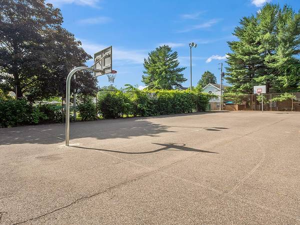 $1,203 / 2br - 1050ft2 - 2bd 2ba, Dishwasher, Upgraded Bathroom Features (McMillen Woods Apartments)63666569634051124