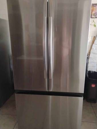 Samsung Bespoke Standard-Depth Mega Capacity Wide French Door 1