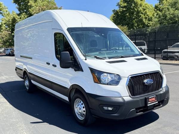 2024 Ford Transit 350 HD - Photo 2