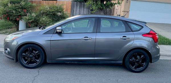 Ford Focus - $5,00063616894366337122
