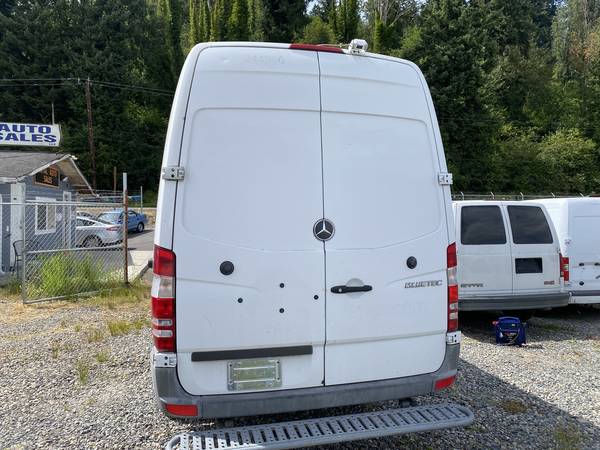 2011 Mercedes Sprinter Cargo Van $9,999 - $9,999 (Algona)63498618908033123