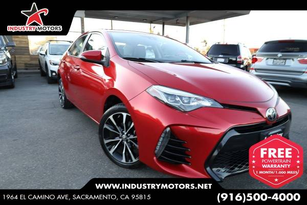 1 2017 Toyota Corolla  SE Sedan 1