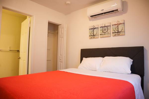 $1800.00 / 3br - 980ft2 - Modern 3 Bed/2 Bath Ocean Block Apartment in Ocean City - Available 1063839299788803123