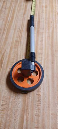 rolling tape measure 1