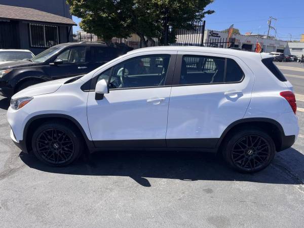2018 Chevrolet Chevy Trax LS 4dr Crossover w/1LS - $12,995 (+ Main Street Auto)63616853945731124