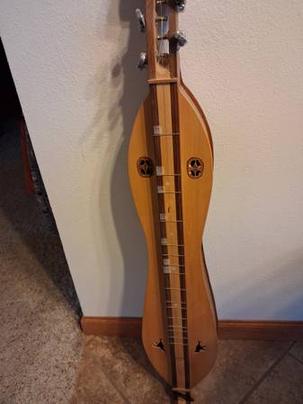 Mountain Dulcimer 1