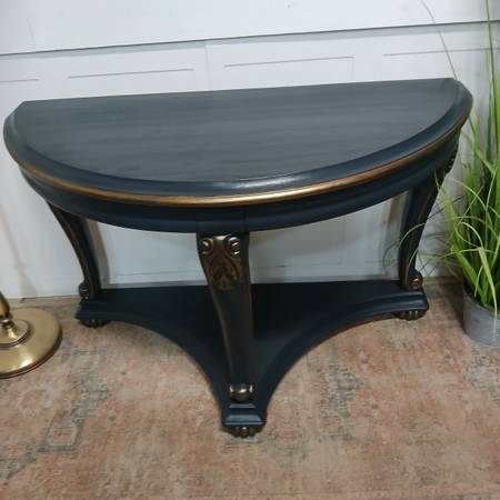 Modern Entry Table Console Black 1