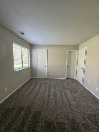 $1,499 / 2br - 1000ft2 - Straight Walk-In  -  2Bed / 2Bath (Kingsport, TN)63683013360385122