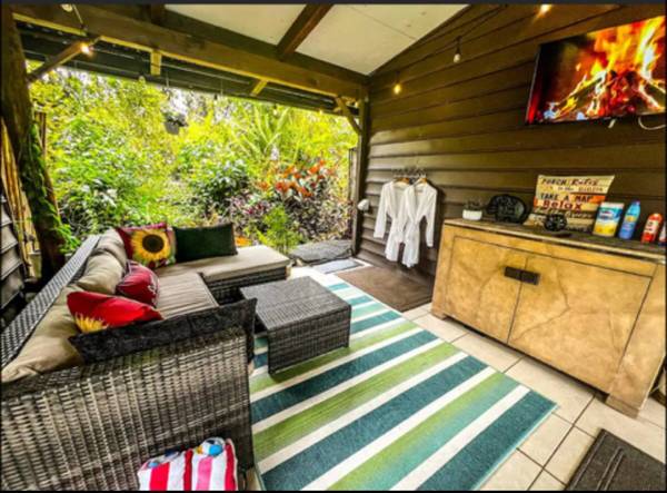 $1,400 Acogedora escapada de invierno en alquiler de cabaña en Hawái en la Isla Grande63845970716417121